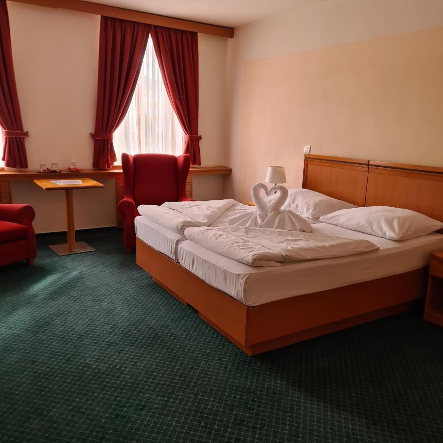Hotel Slovan Jeseník Eksteriør billede