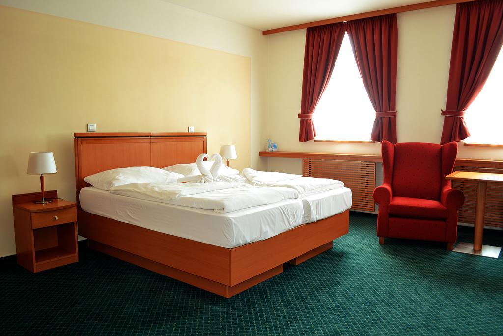 Hotel Slovan Jeseník Eksteriør billede